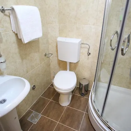 ホテル ラグーナ ポドゴリツァ